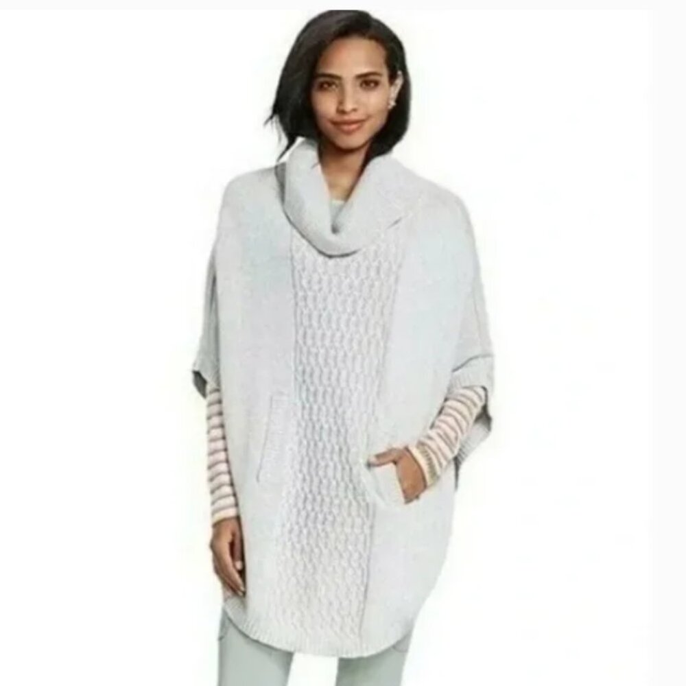 Cabi Glacier Cable Knit Poncho Gray Cowl Neck Sweater Oversized‎ Size M #3003